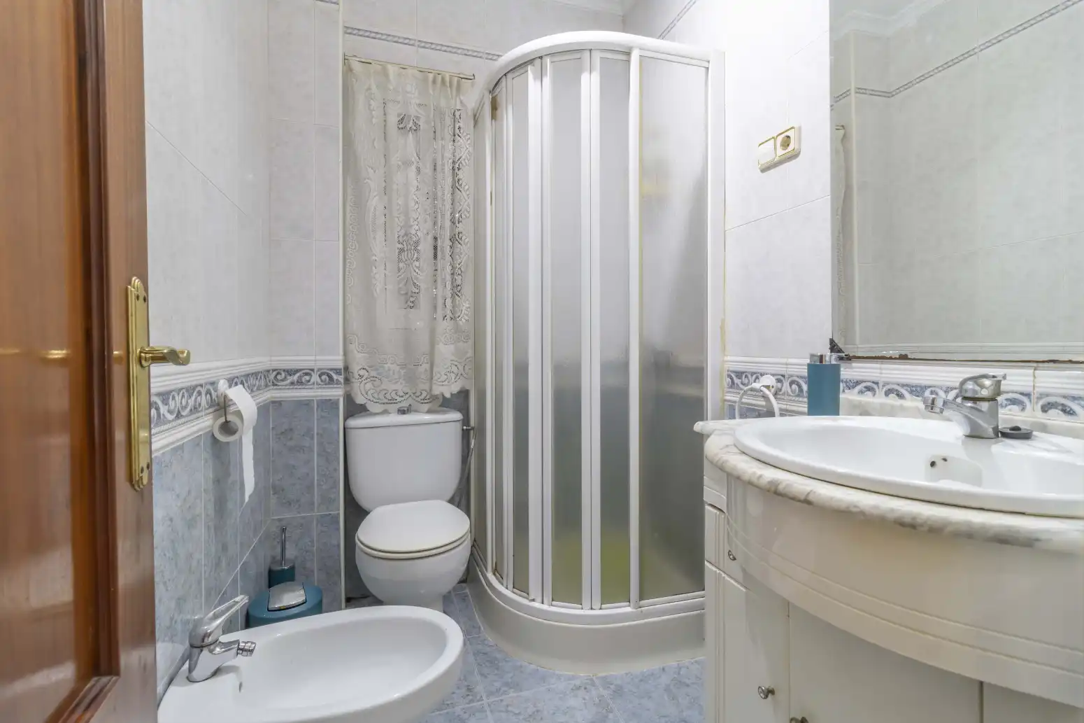 Piso con ascensor en venta en Nervión, imagen 7