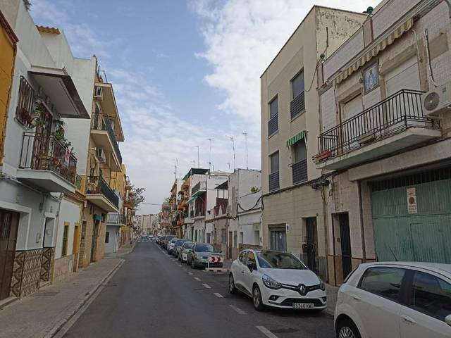Garaje en Venta en Calle Aragón en El Cerro