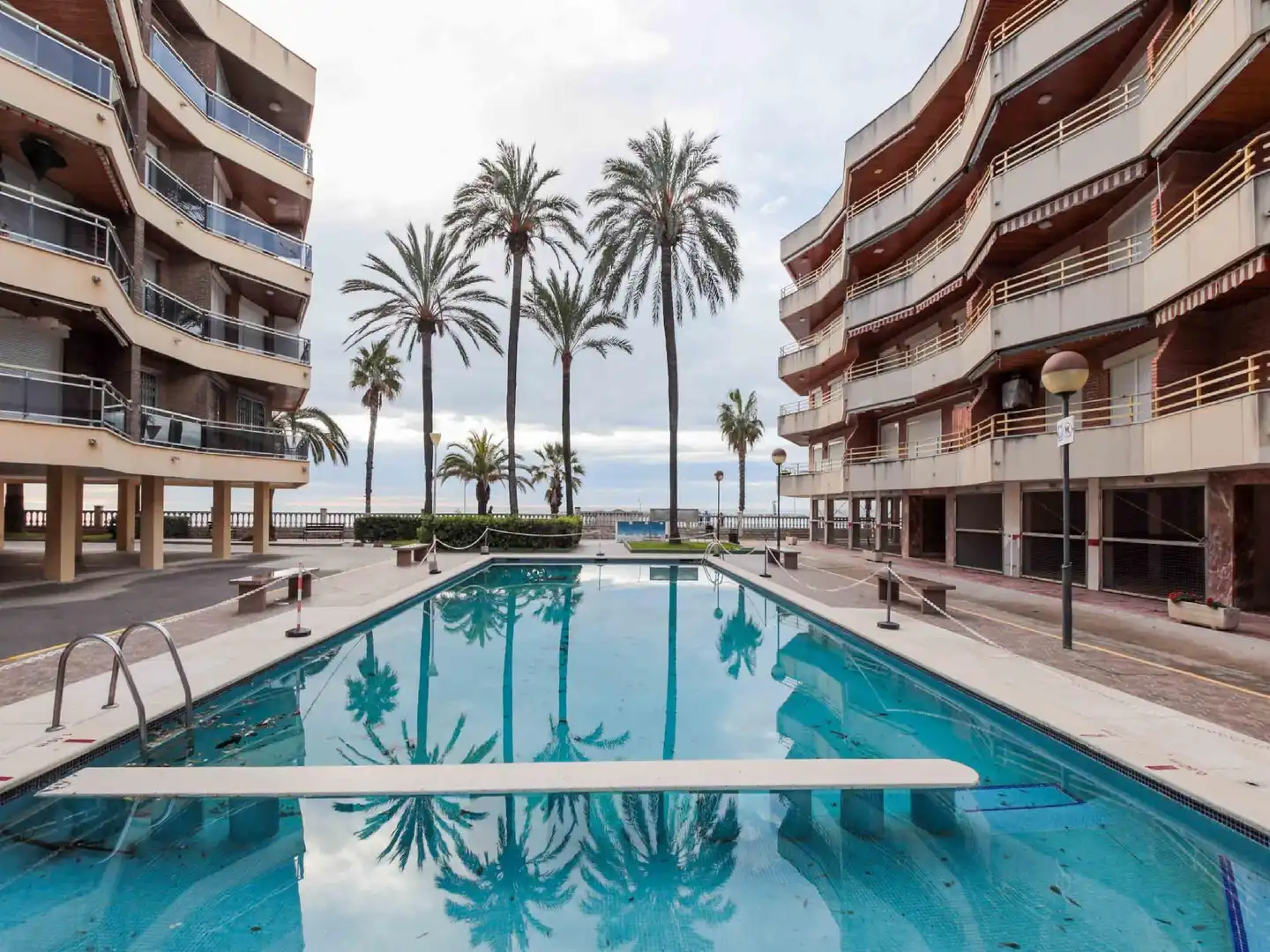 Piscina de Pis en venda en Cambrils amb Terrassa i Piscina comunitària