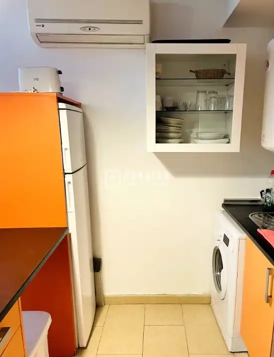Cuina de Loft en venda en Madrid amb Aire condicionat, Calefacció i Jardí privat