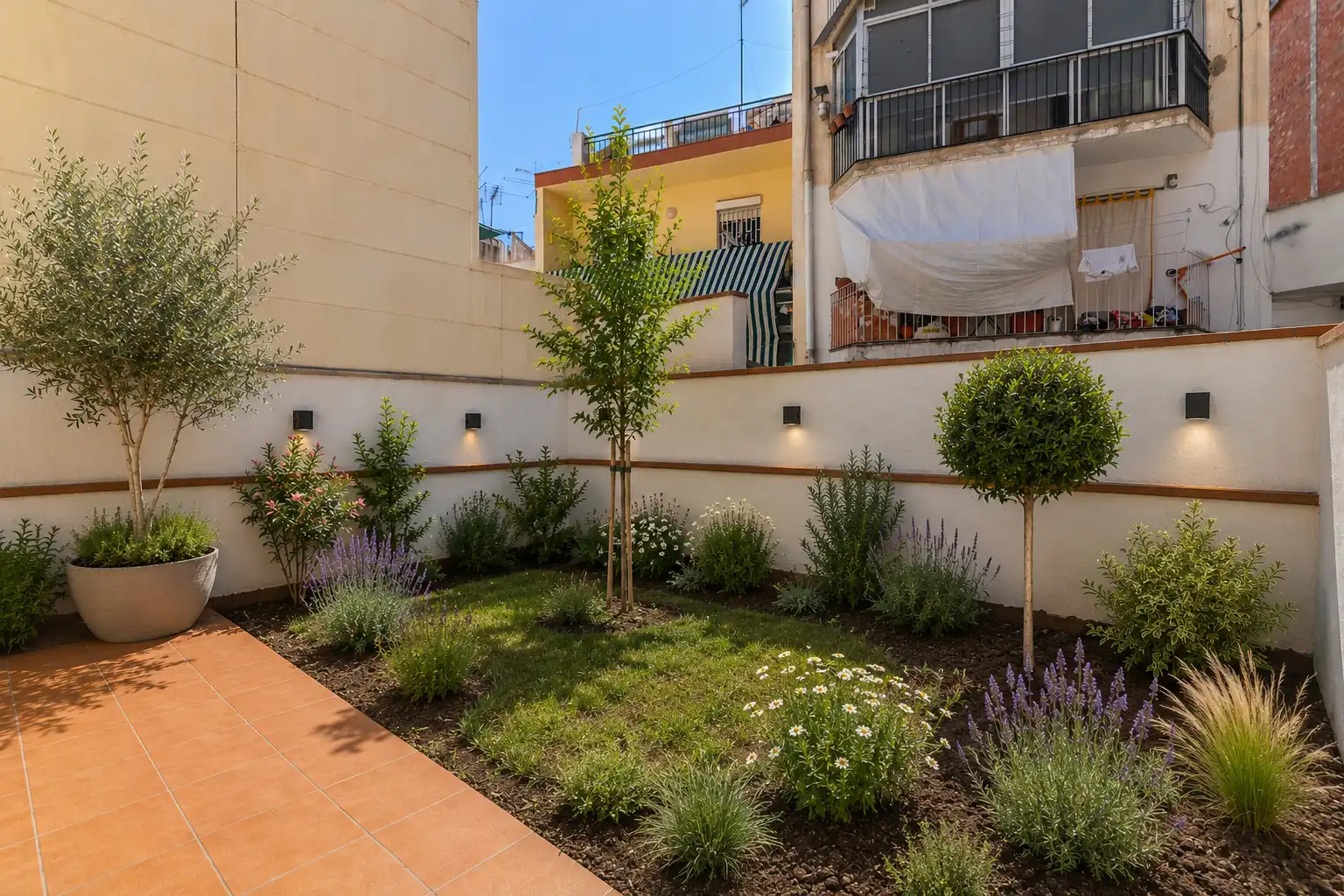 Terrace of Duplexes for sale in Barcelona  with Air Conditioner, Heating and Private garden