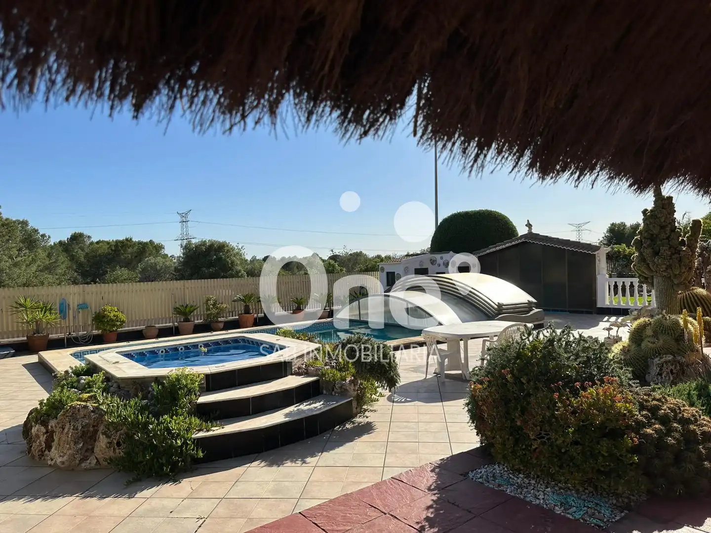 Terrasse von Haus oder Chalet zum Verkauf in San Antonio de Benagéber mit Klimaanlage, Heizung und Privatgarten