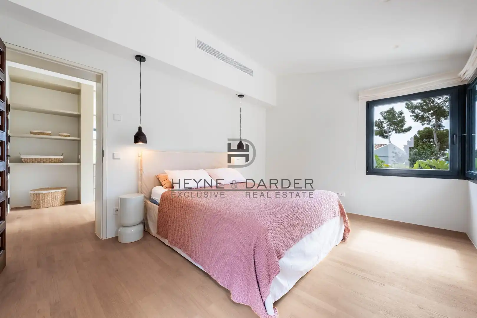 Habitación de Casa o chalet en venta en Calvià con Aire acondicionado, Jardín privado y Piscina