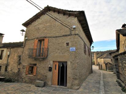 Vista exterior de Finca rústica en venda en Jaca amb Terrassa i Balcó