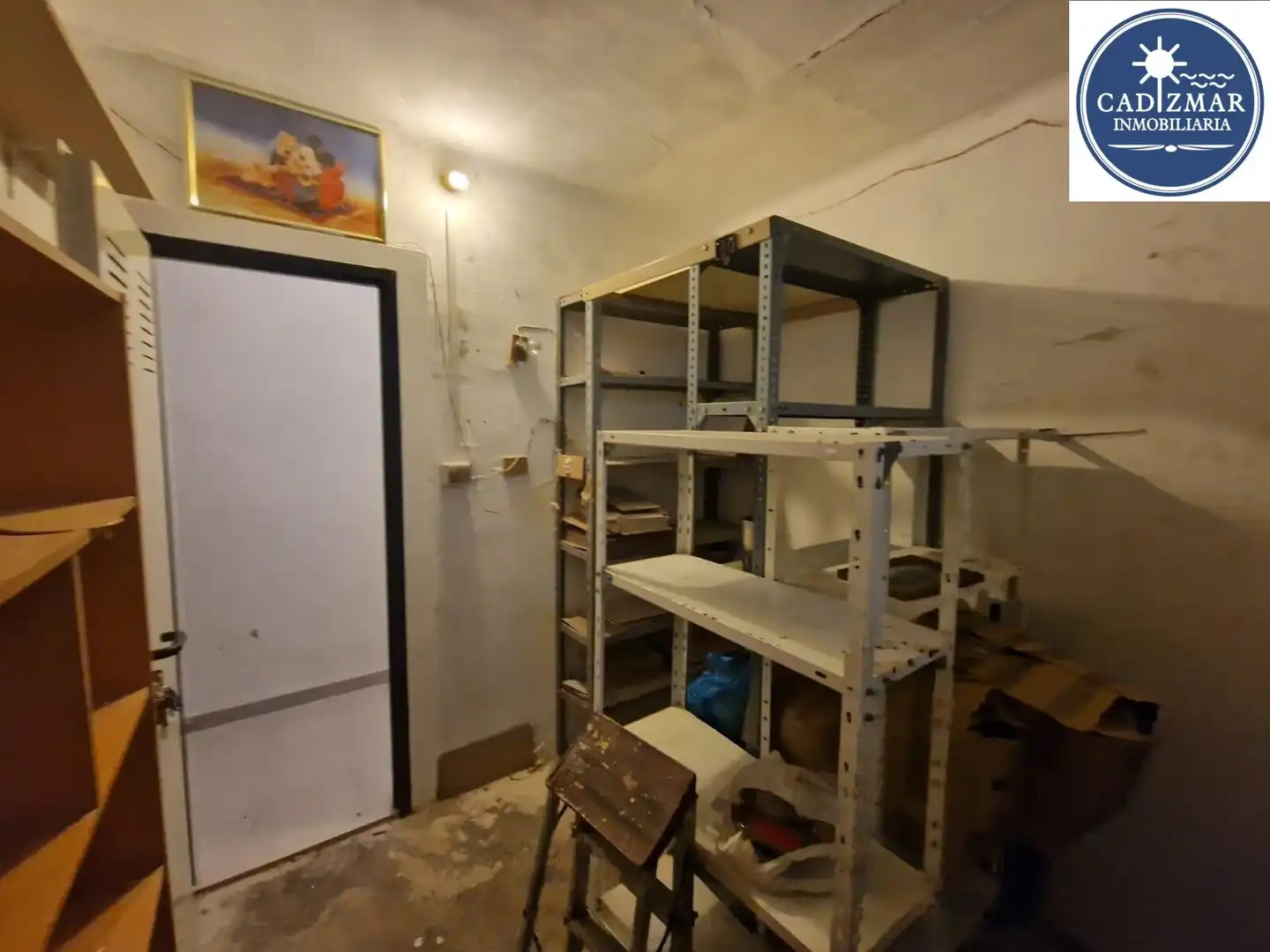 Ground floor for sale in Cádiz  with Storage room, Balcony and Alarm