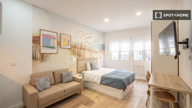 Piso en Alquiler en PAU de Carabanchel