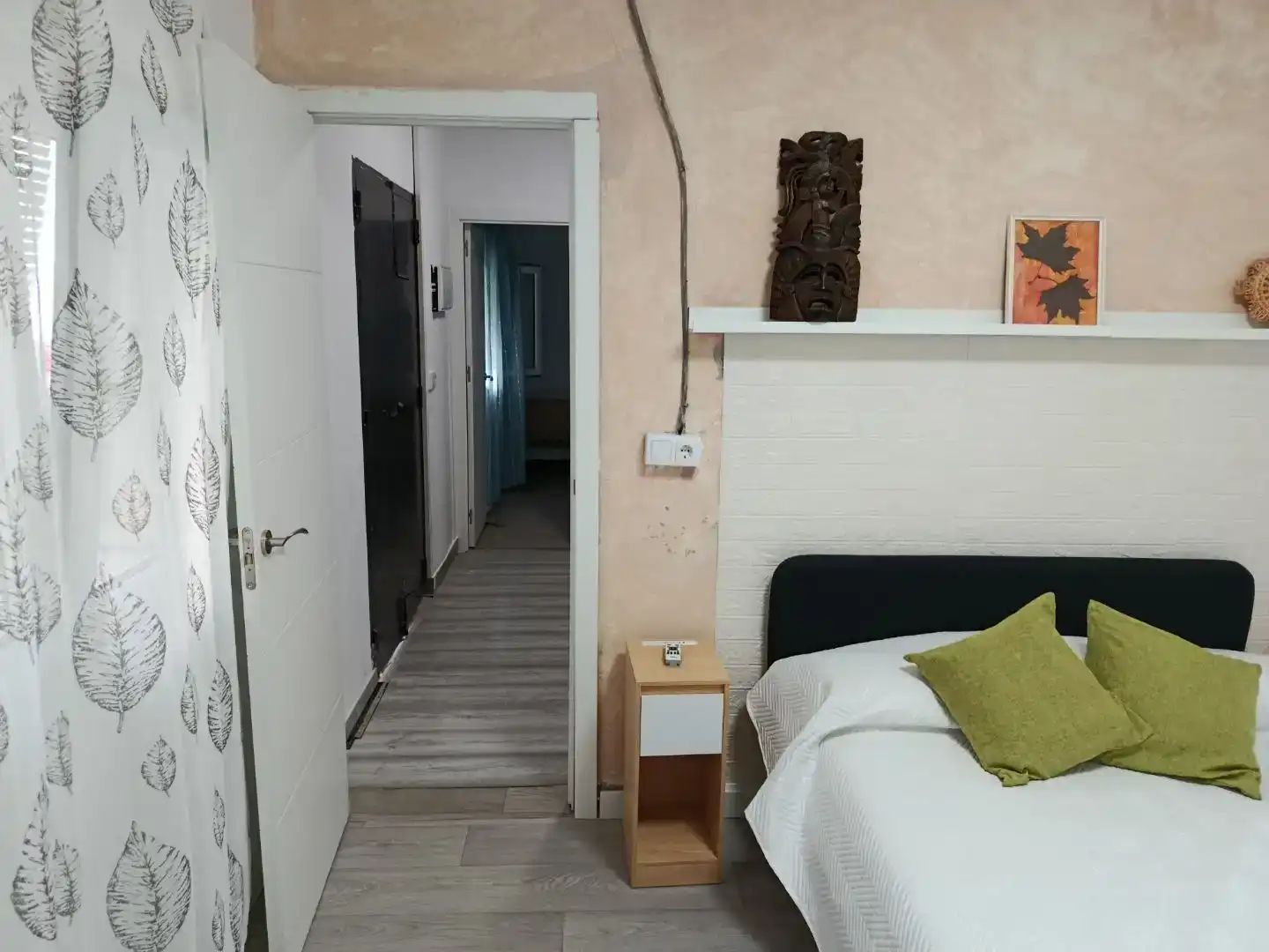 Habitación de Casa adosada en venta en Chipiona