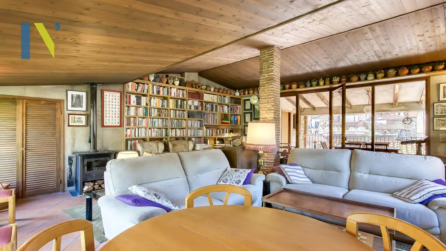 Sala de estar de Finca rústica en venta en Osor con Jardín privado y Terraza