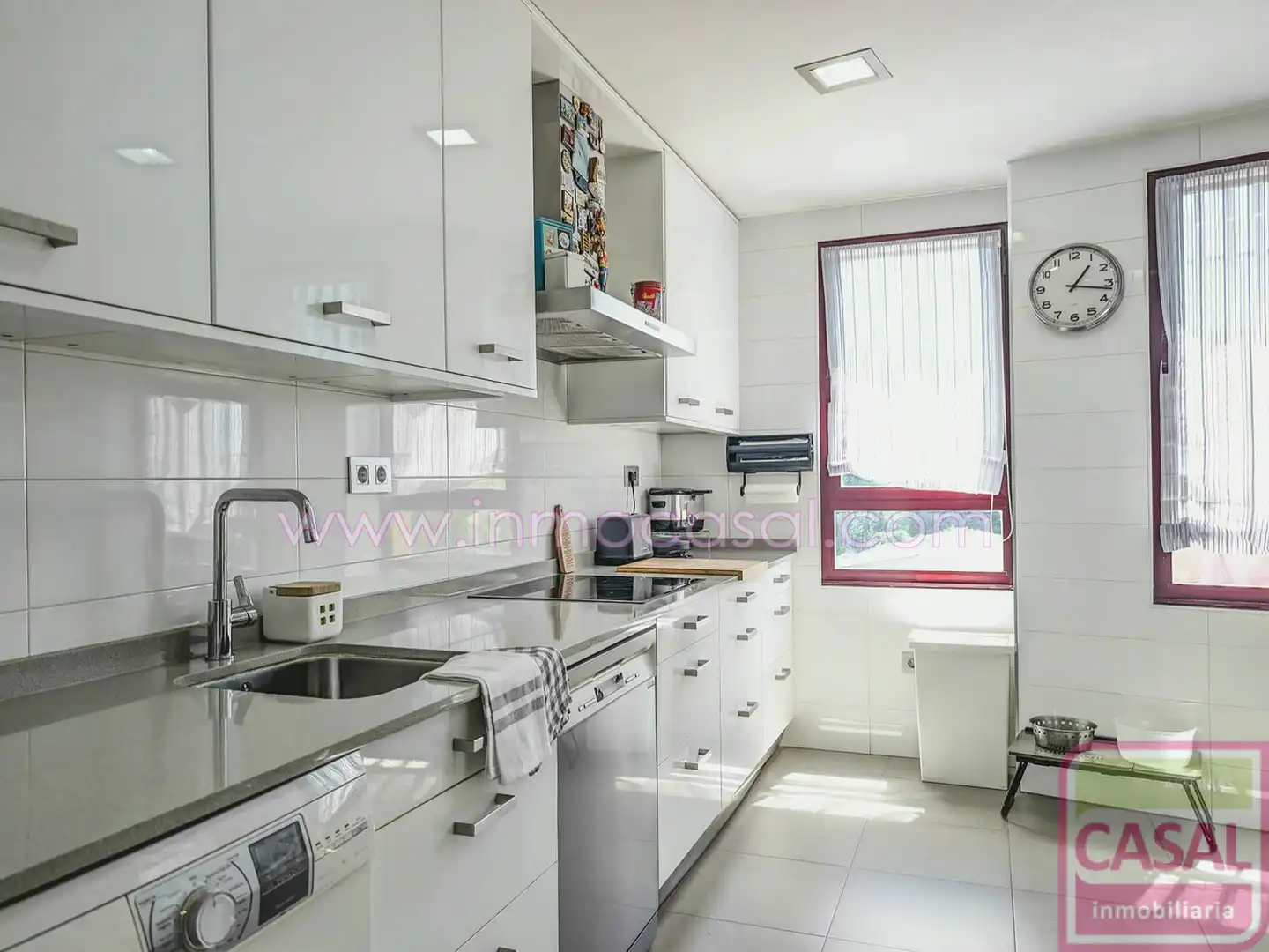 Küche von Wohnung zum Verkauf in Oviedo  mit Heizung, Abstellraum und Möbliert