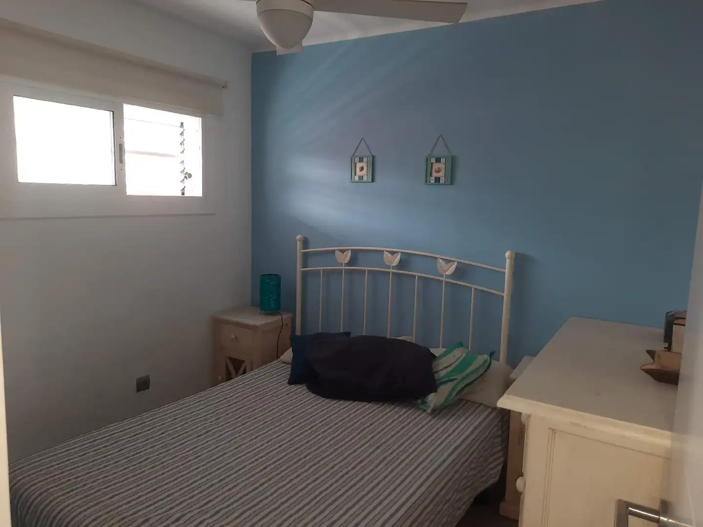 Habitación de Apartamento de alquiler en Salou con Calefacción, Terraza y Piscina