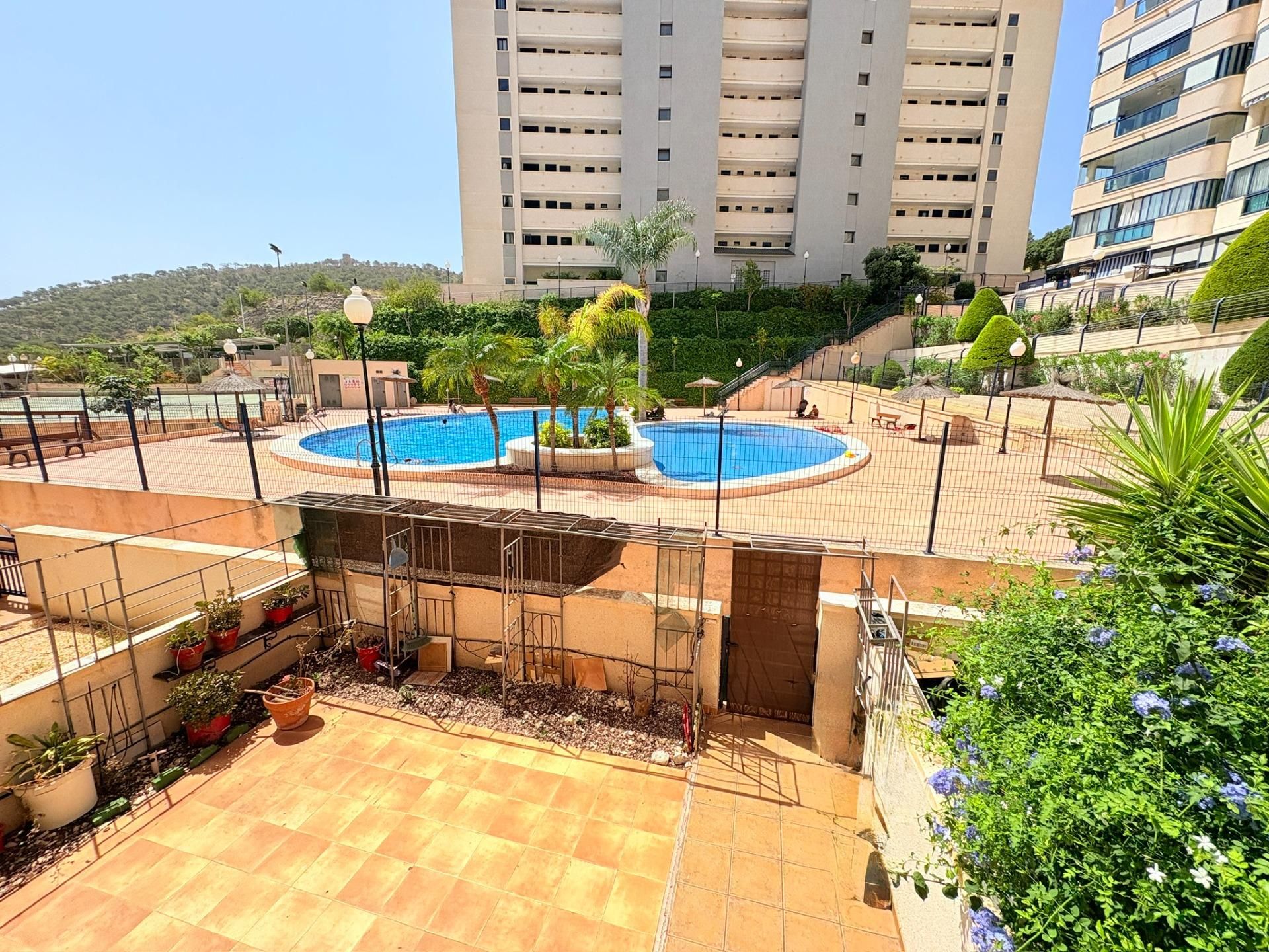 Swimming pool of Planta baja for sale in Villajoyosa / La Vila Joiosa  with Air Conditioner, Heating and Private garden
