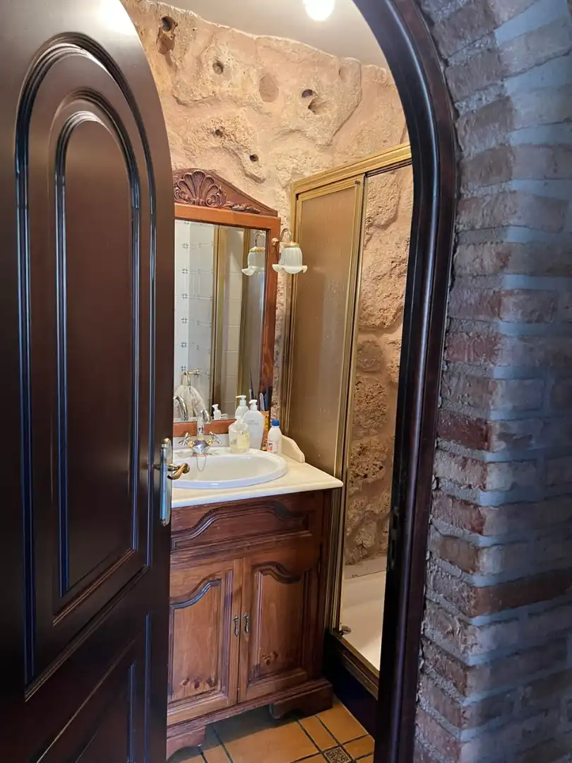 Bathroom of Houses for sale in Revillarruz  with Heating, Private garden and Parquet flooring