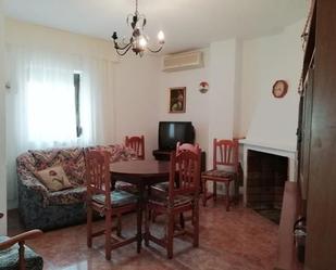 Sala d'estar de Casa o xalet en venda en Obejo amb Aire condicionat, Terrassa i Balcó