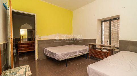 Foto 3 de Casa adosada en venta en La Zarzuela - San José - Belén, Linares