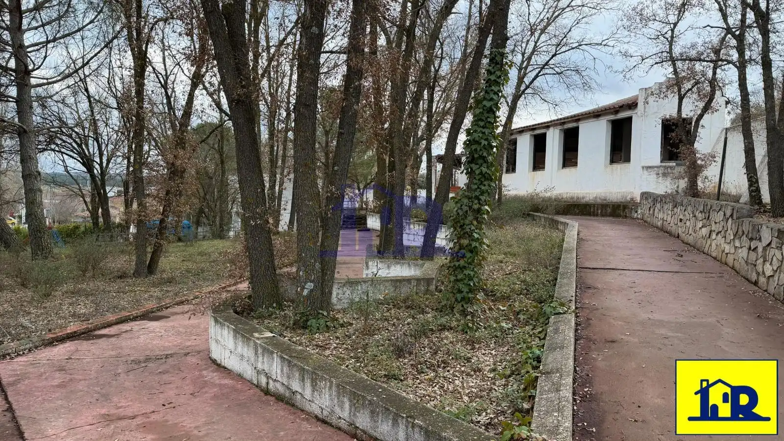 Casa adosada en venta en Arcas del Villar