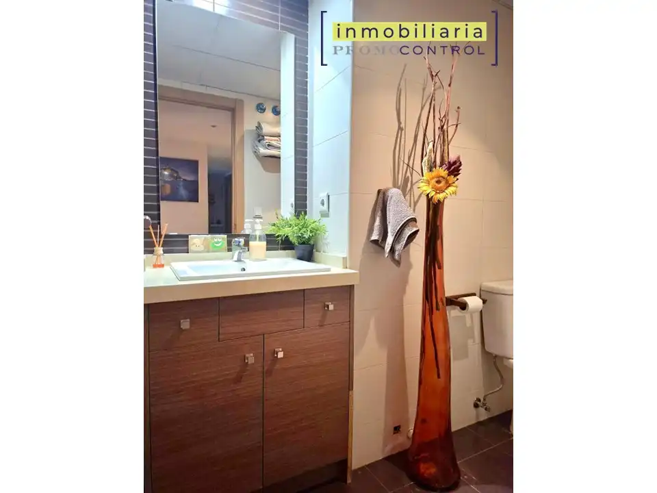 Baño de Piso en venta en Zuera con Aire acondicionado, Calefacción y Parquet