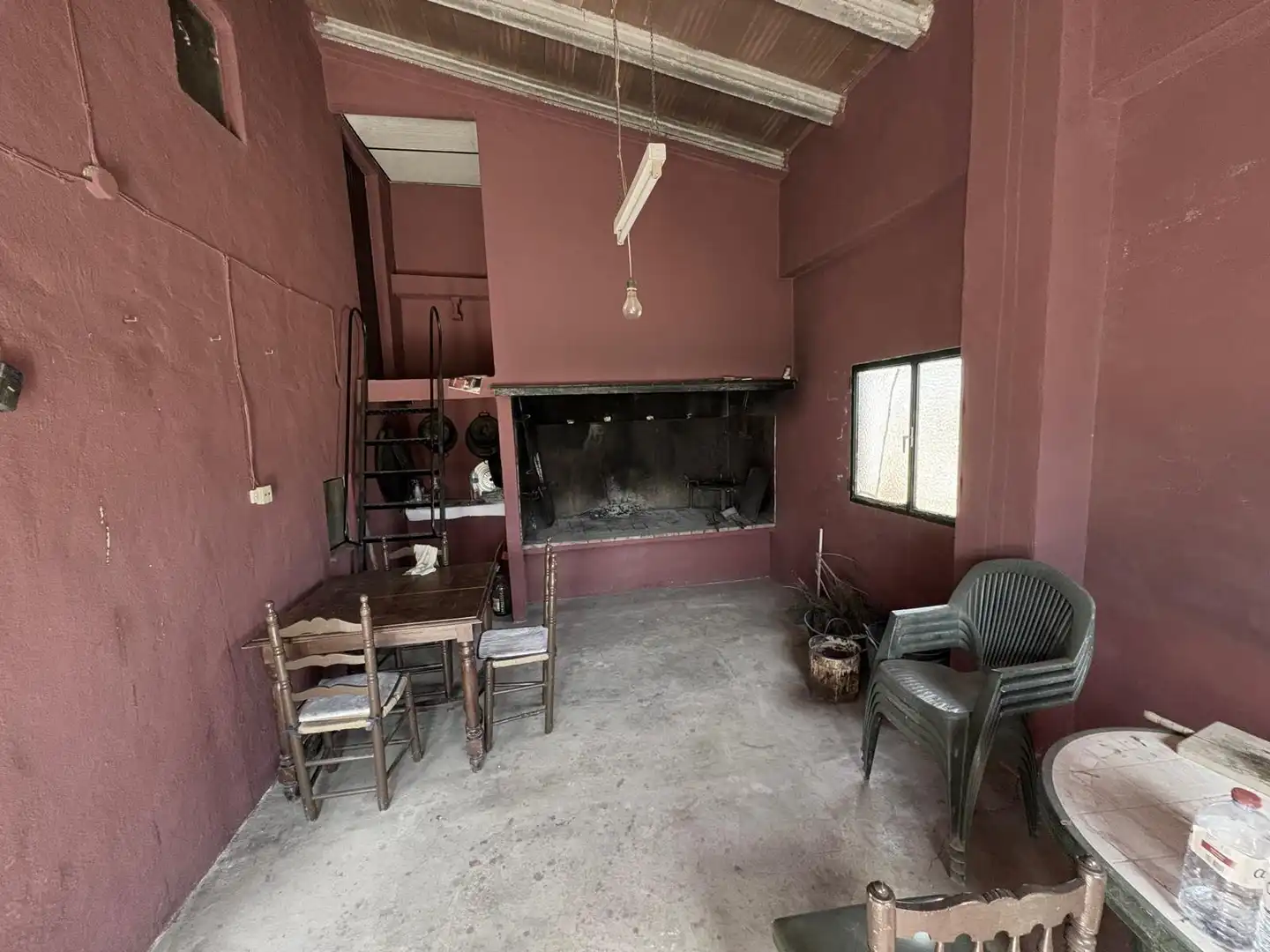 Houses for sale in Almansa  with Heating, Swimming Pool and Furnished