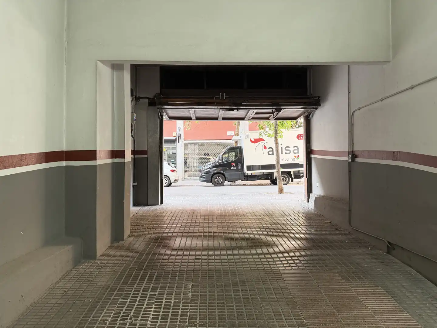 Individual to rent in de Joan Maragall, imagen 2