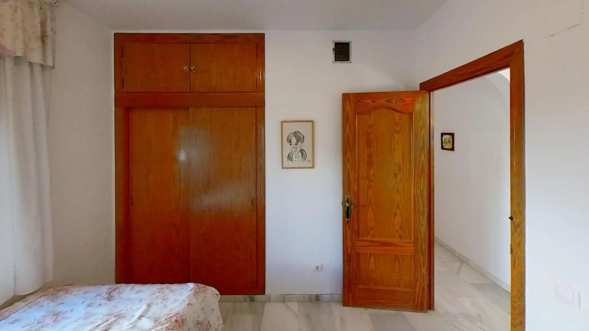 Dormitori de Casa o xalet en venda en Córdoba amb Aire condicionat, Jardí privat i Terrassa