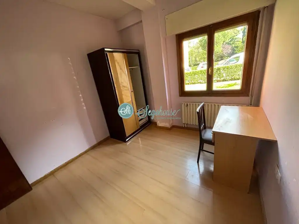 Bedroom of Flat for sale in Segovia  with Terrace