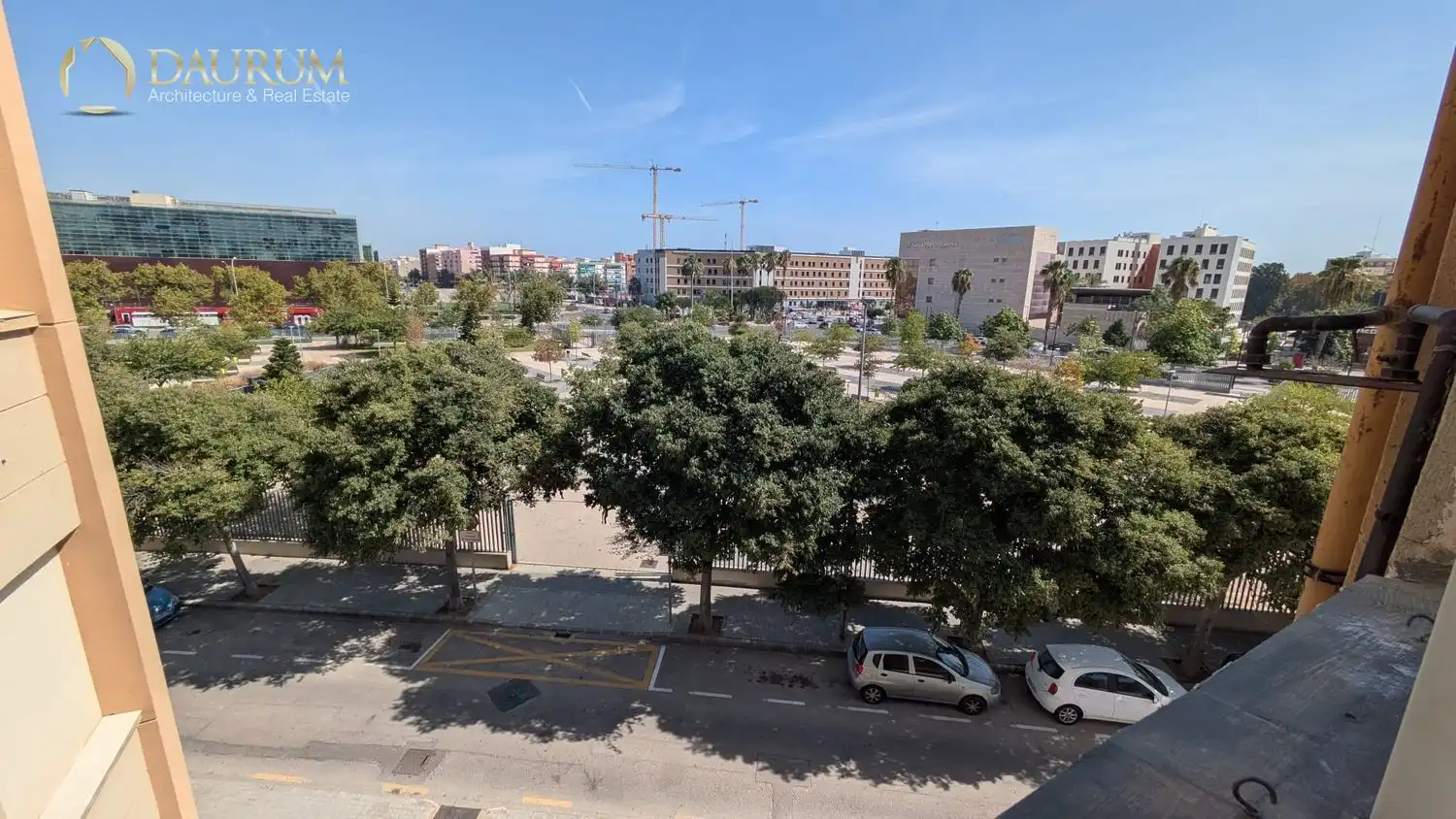 Exterior view of Flat for sale in Poblats Marítims