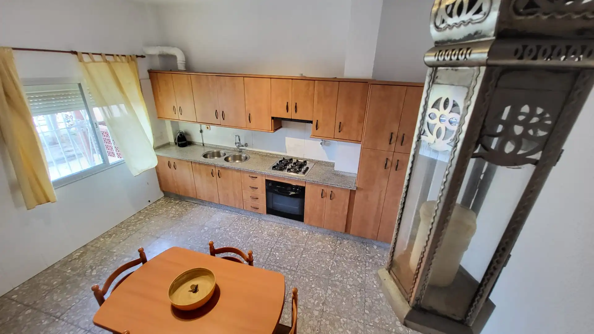 Cuina de Casa adosada en venda en Rincón de la Victoria amb Terrassa, Traster i Moblat