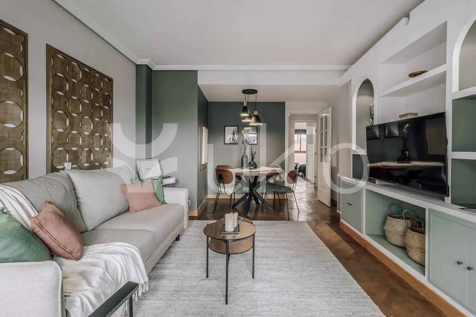 Living room of Apartments for rent in Madrid  with Air Conditioner, Heating and Furnished