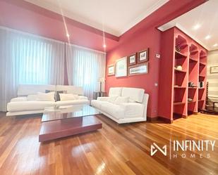 Living room of Flat to rent in Bilbao   with Heating