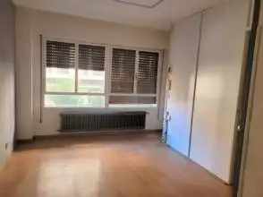 Schlafzimmer von Geschaftsraum zur Miete in Gijón 