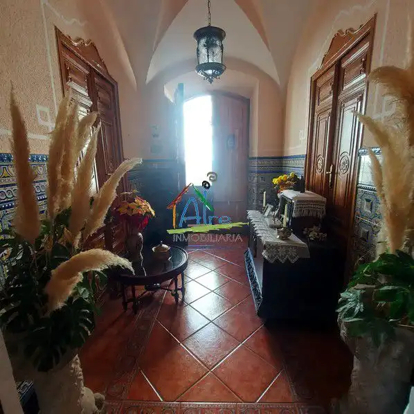 Casa adosada en venta en Cala con Terraza, Trastero y Amueblado
