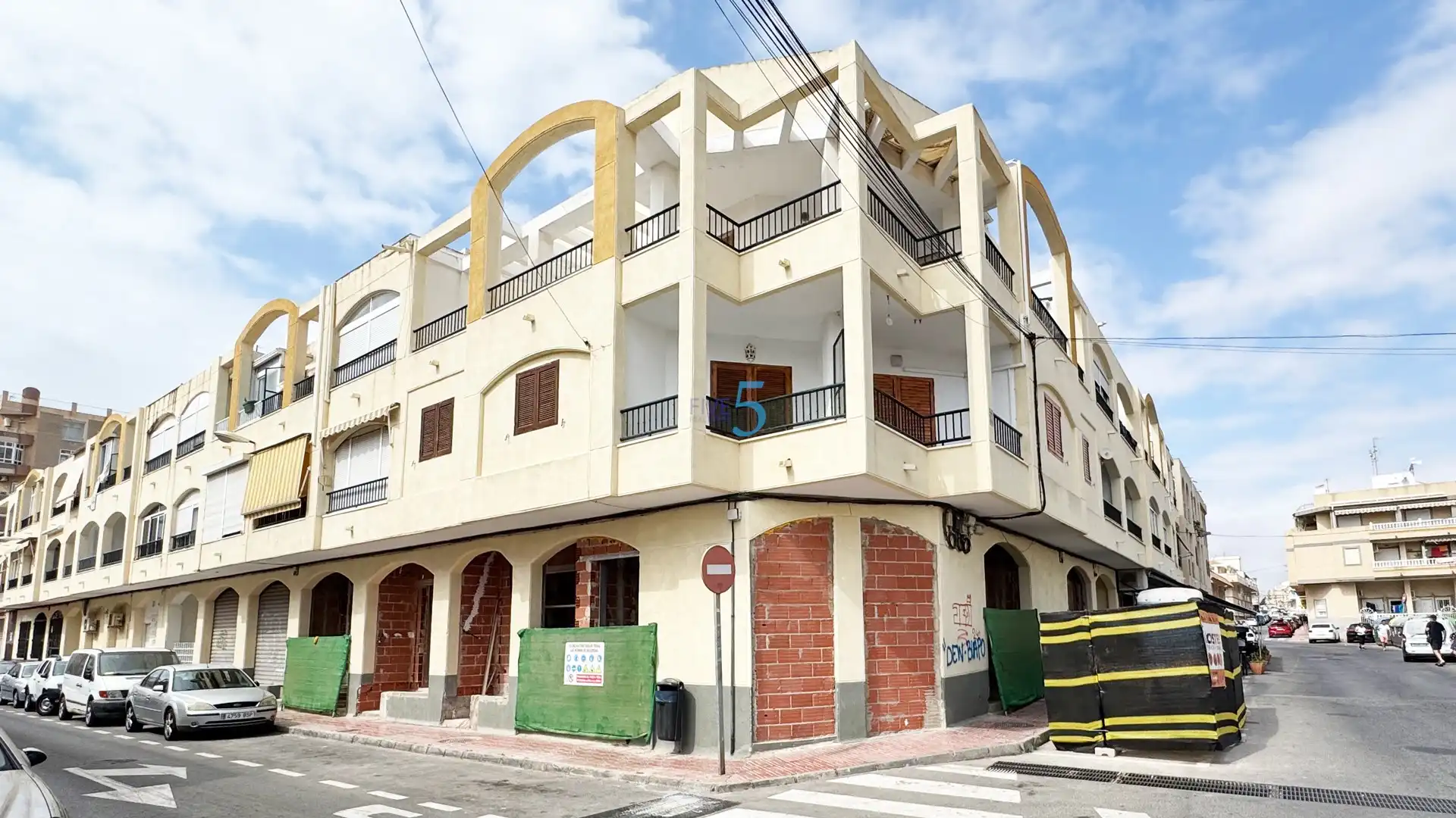 Piso con ascensor en venta en Playa de los Locos, imagen 2