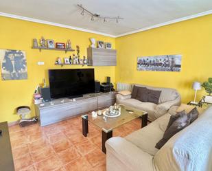 Living room of Single-family semi-detached for sale in Ciempozuelos  with Air Conditioner and Terrace