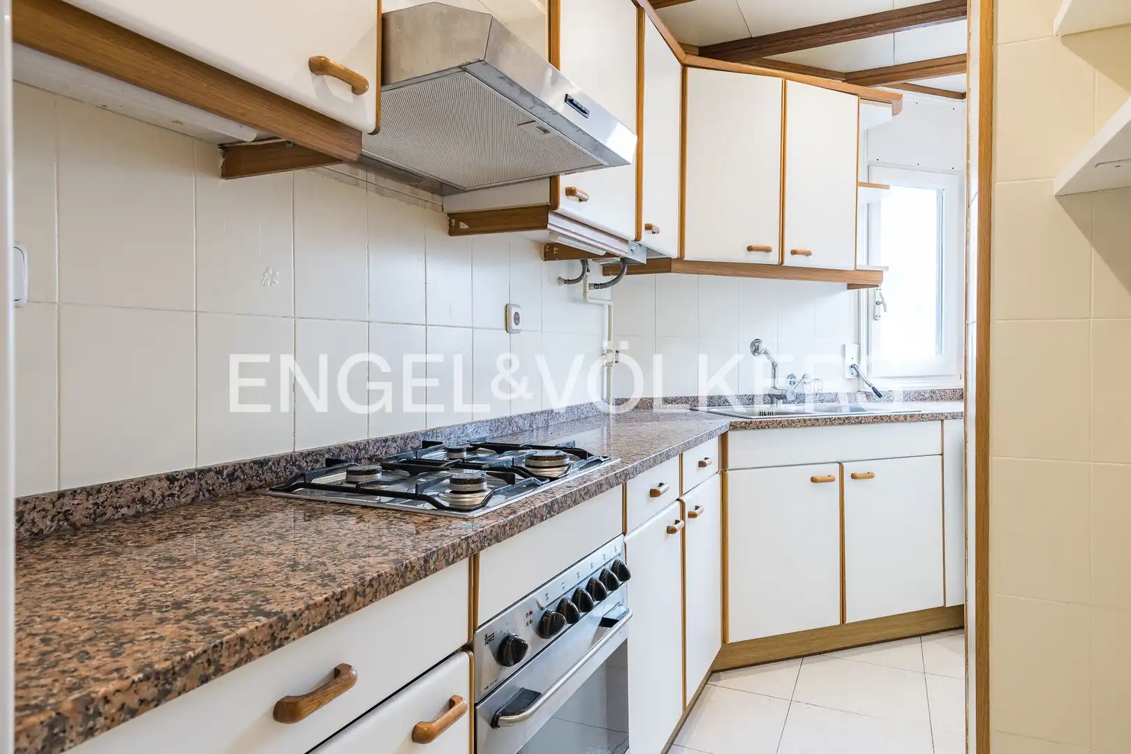 Cocina de Piso en venta en Barcelona con Aire acondicionado, Calefacción y Parquet