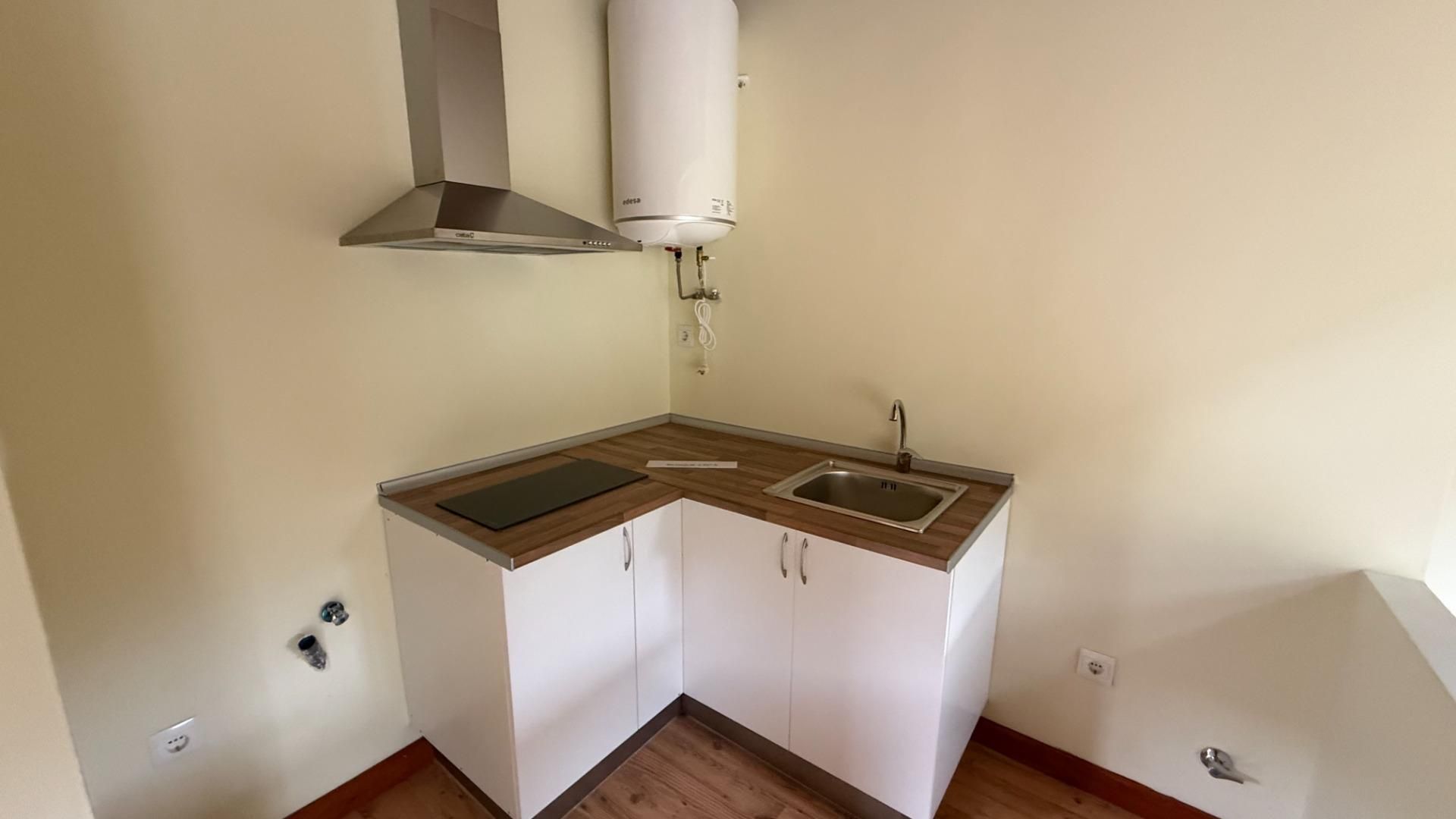 Kitchen of Apartment for sale in Vega de Liébana  with Private garden