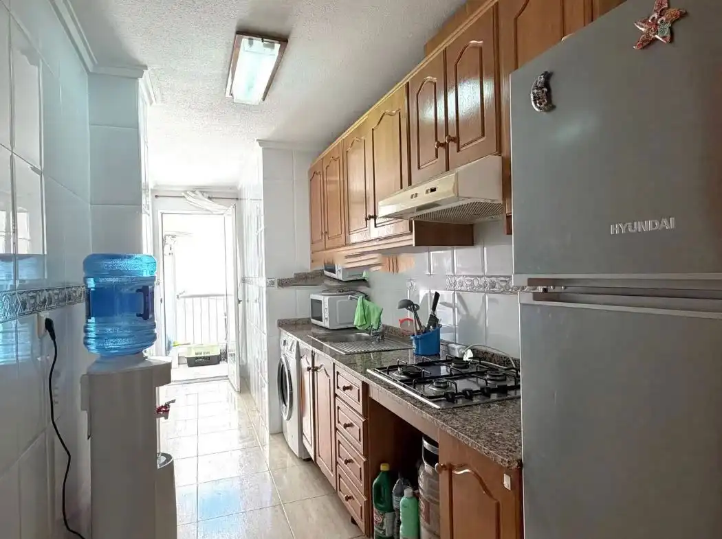 Cuina de Àtic en venda en Torrevieja amb Aire condicionat, Calefacció i Terrassa