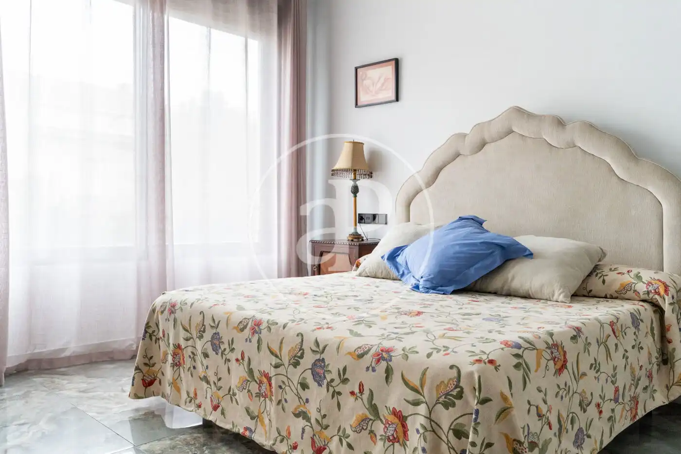 Habitación de Casa adosada en venta en Pozuelo de Alarcón con Aire acondicionado, Calefacción y Jardín privado