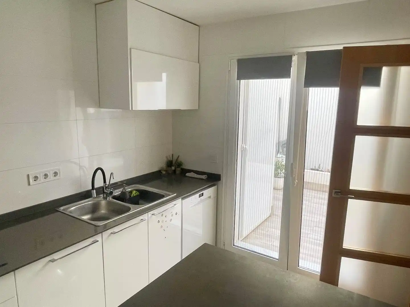 Cocina de Casa adosada en venta en Almería con Aire acondicionado, Parquet y Amueblado