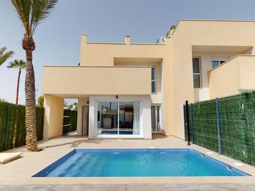 Chalet con piscina en venta en Mar Menor de Cartagena – Cabo de Palos