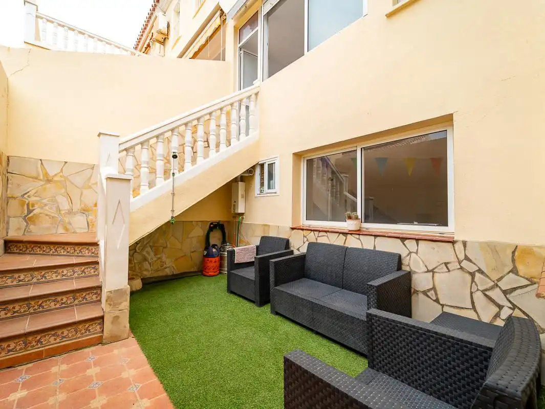 Terrassa de Casa adosada en venda en Vélez-Málaga amb Calefacció, Jardí privat i Terrassa