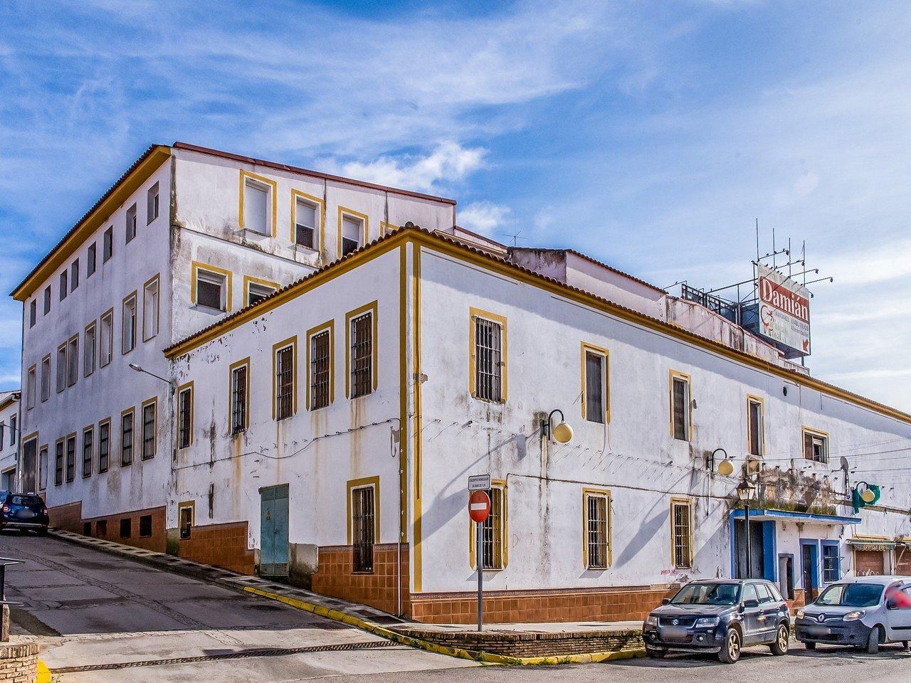 Vista exterior de Nau industrial en venda en Rosal de la Frontera