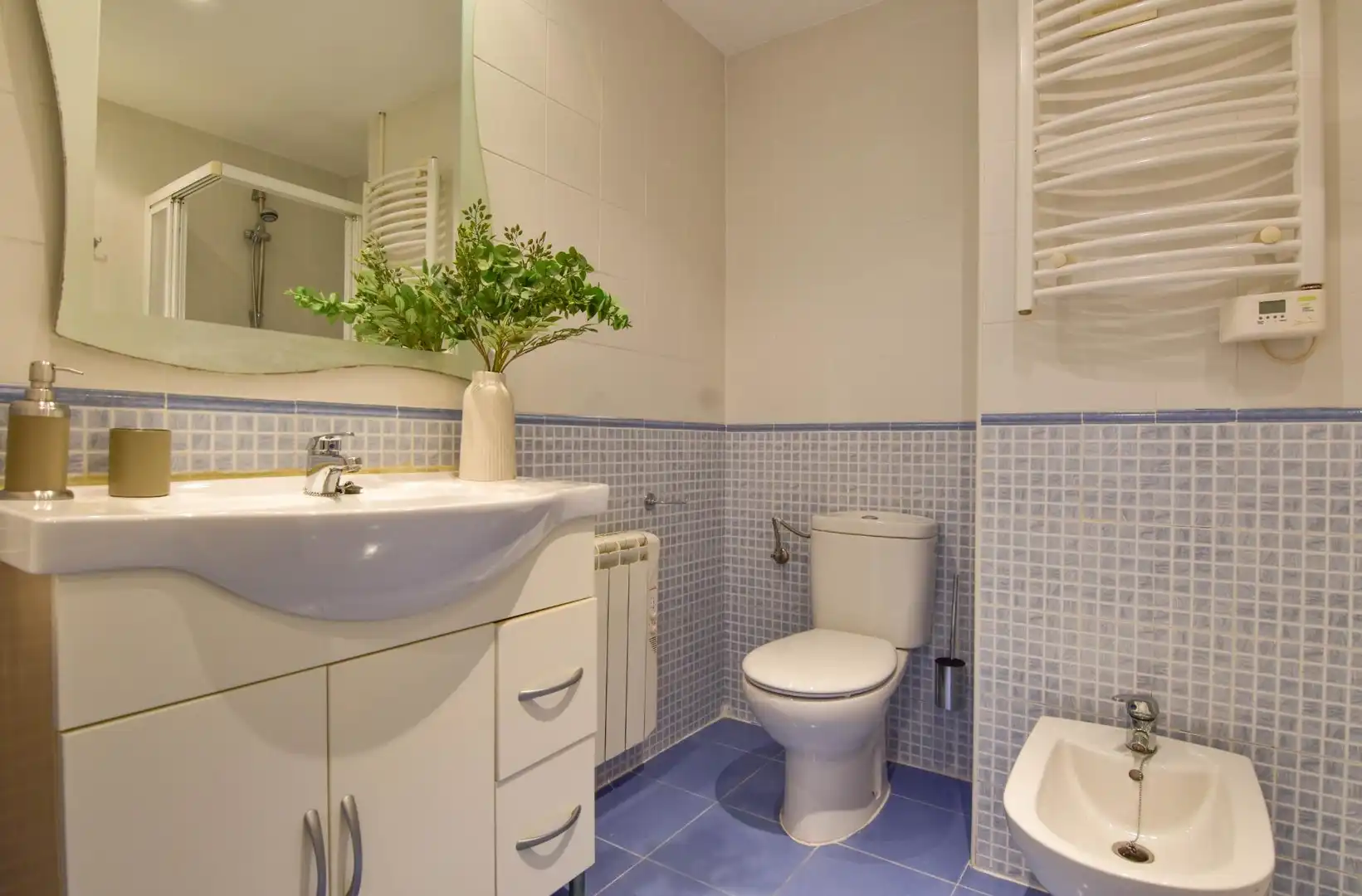 Baño de Piso de alquiler en Puçol con Aire acondicionado, Jardín privado y Terraza