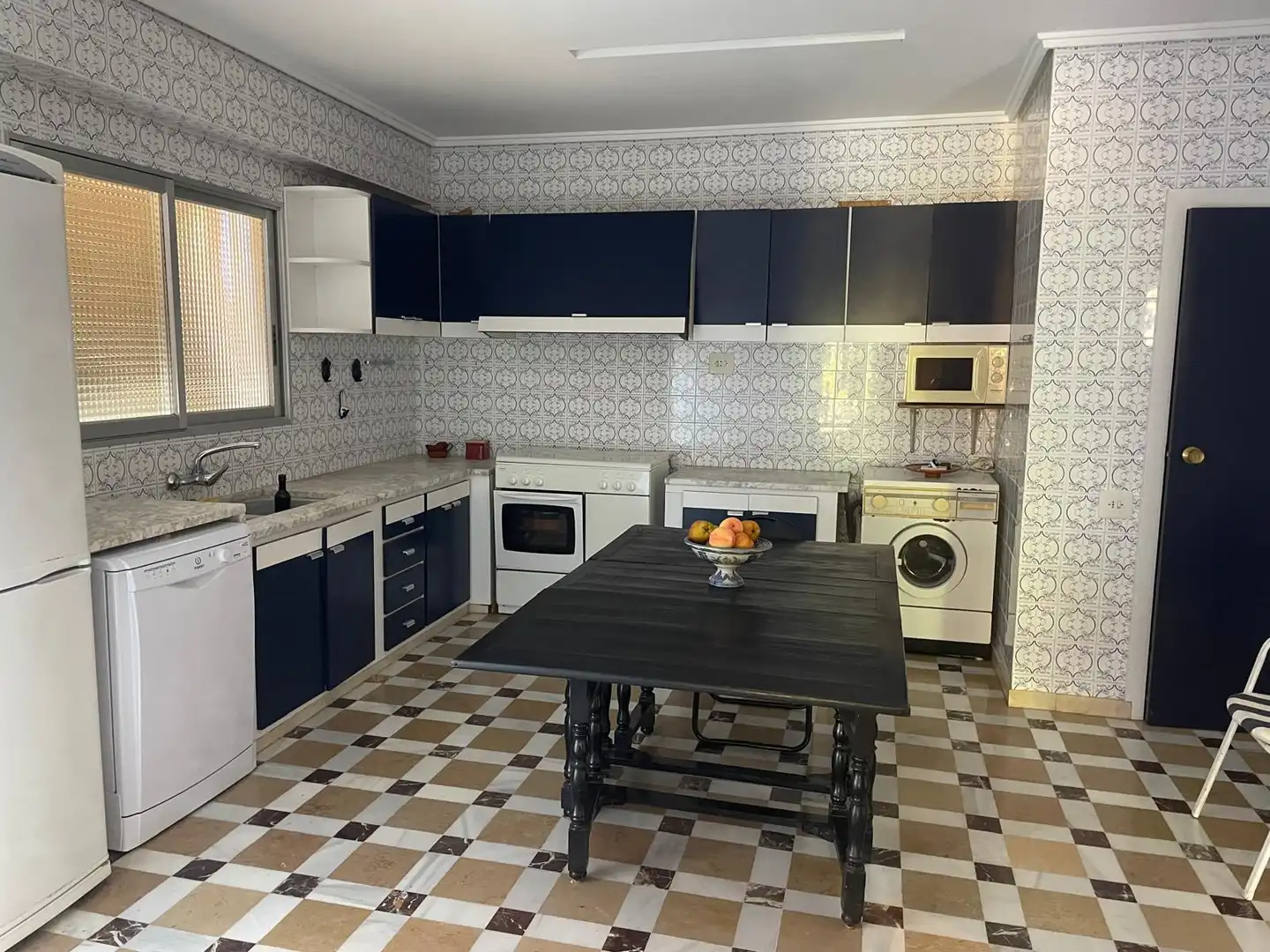 Cuina de Casa o xalet en venda en Torres Torres amb Jardí privat, Terrassa i Traster