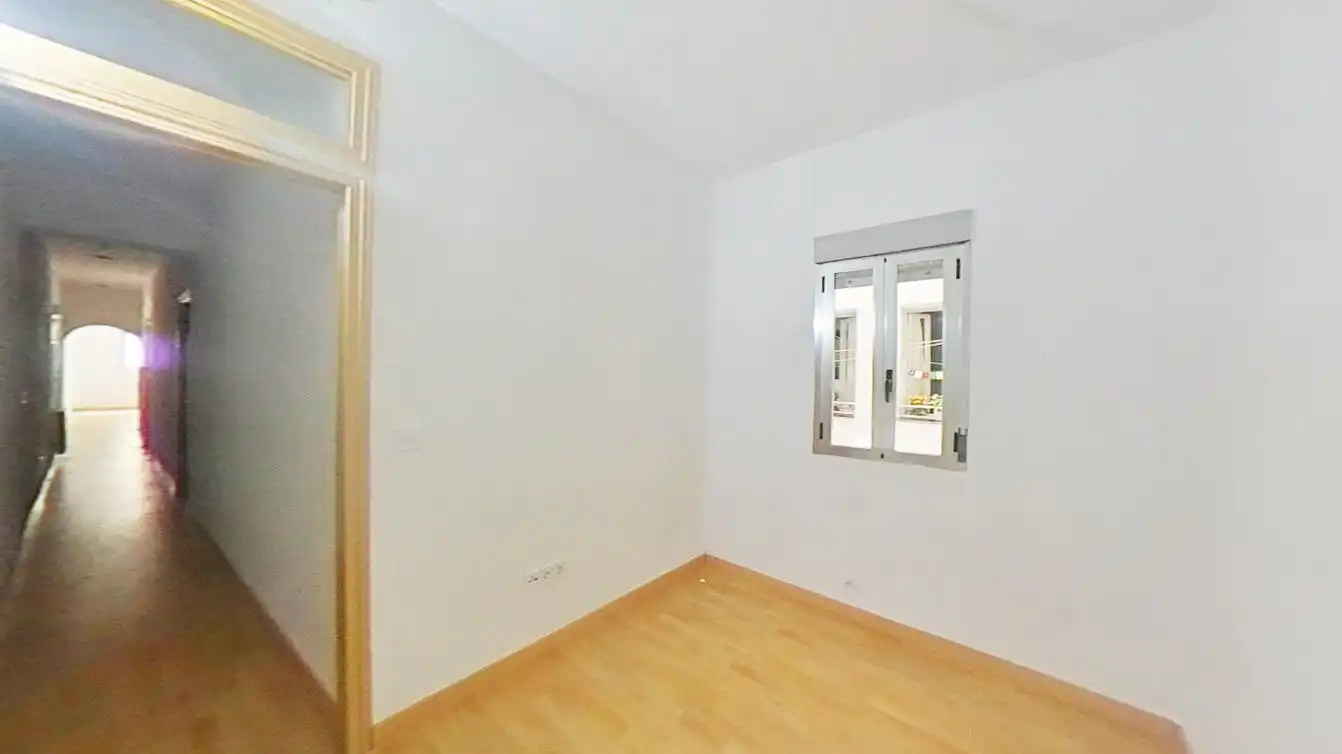 Habitación de Piso en venta en Madrid con Calefacción