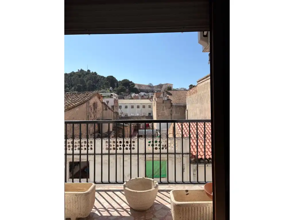 Vista exterior de Piso en venta en Oliva pueblo