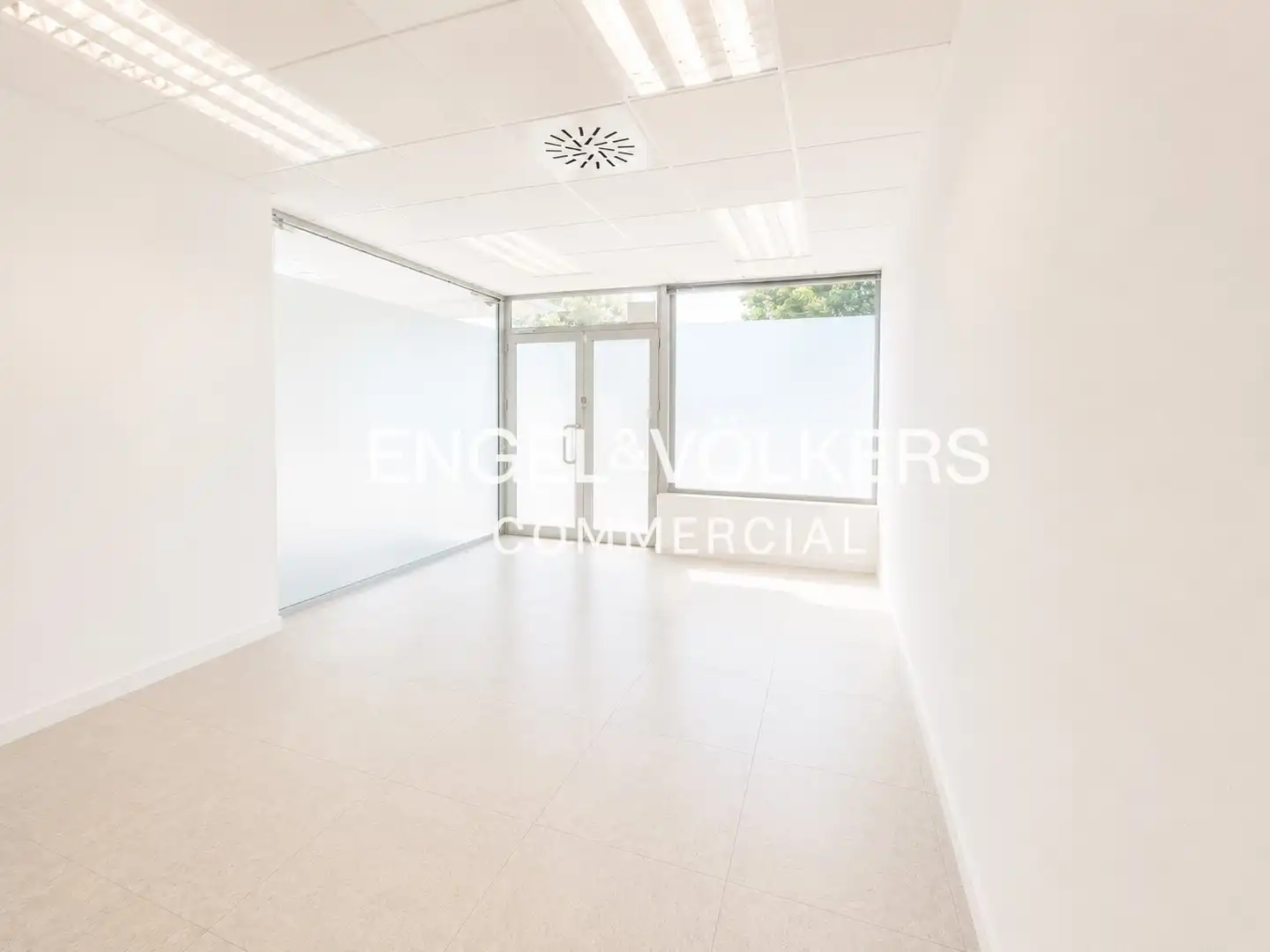 Oficina de alquiler en Sant Joan Despí con Aire acondicionado
