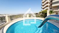 Piscina de Casa adosada en venda en Elche / Elx amb Aire condicionat, Terrassa i Piscina