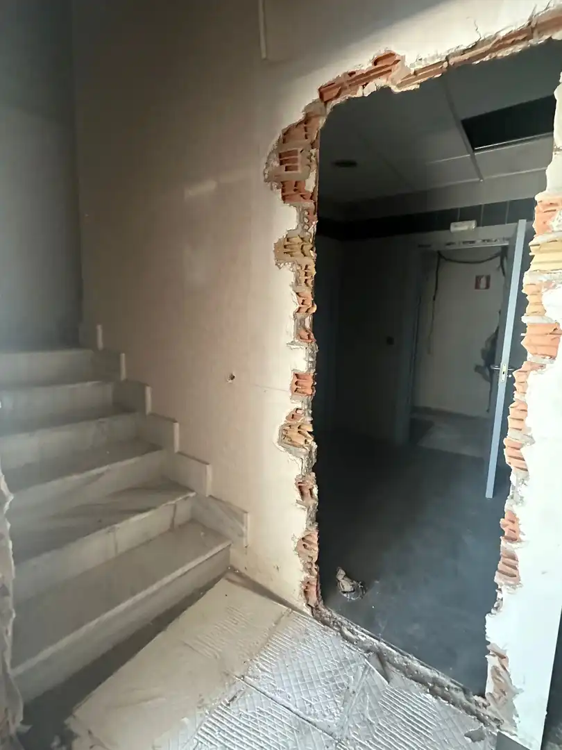 Business premises for sale in Ps Marina Española, Patio Paramo, imagen 7