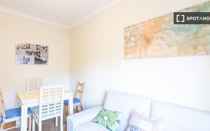 Living room of Flat to rent in  Barcelona Capital  with Air Conditioner, Heating and Furnished