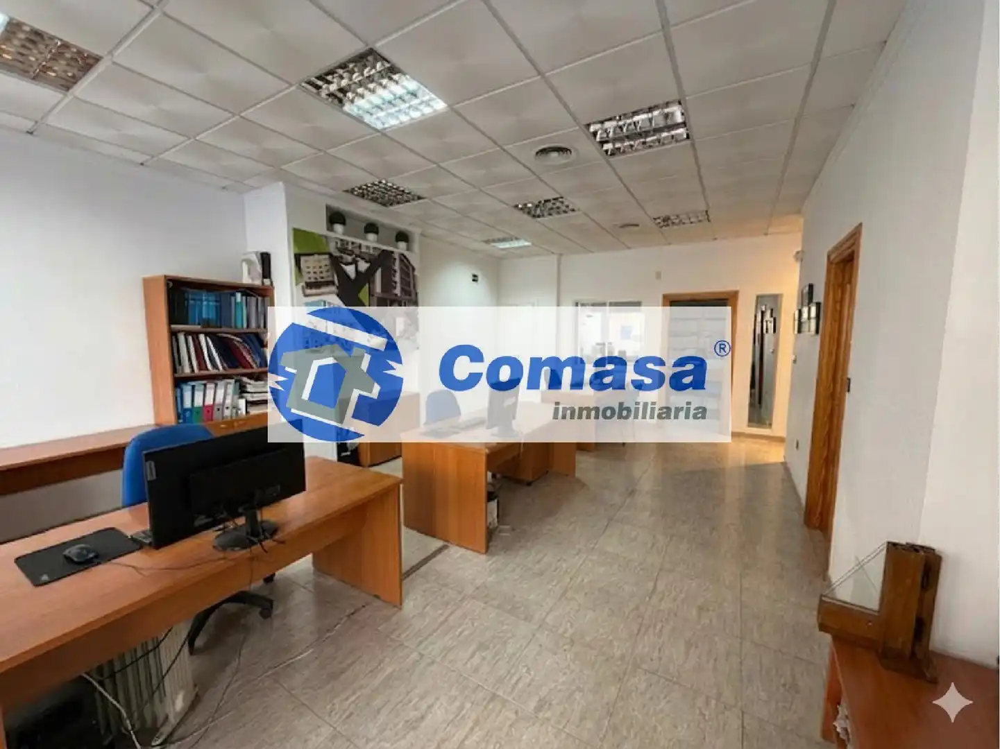 Local commercial à vendre à Martos