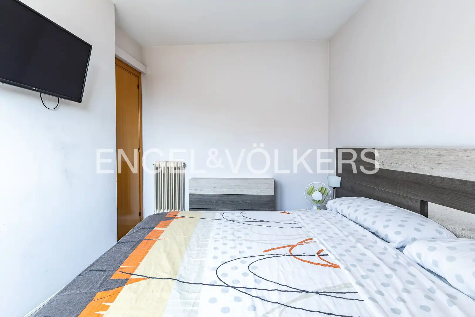 Habitación de Casa adosada en venta en Castellar del Vallès con Aire acondicionado, Calefacción y Terraza